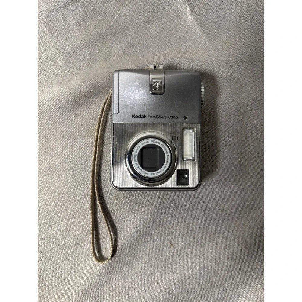 Kodak EasyShare C340 Digital Camera Silver 5.0MP 3x Optical Vintage UNTESTED